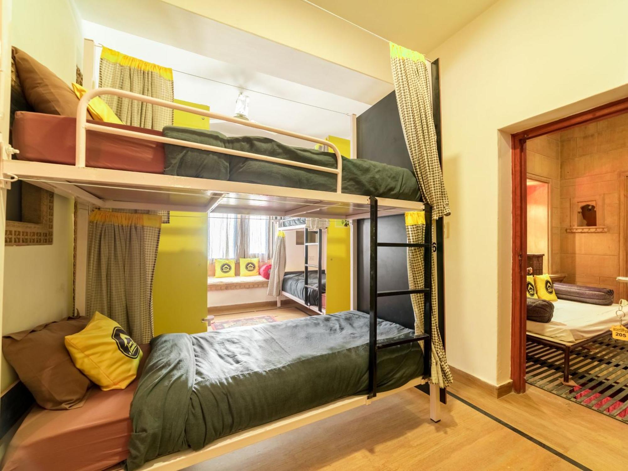 The Hosteller 斋沙默尔 外观 照片