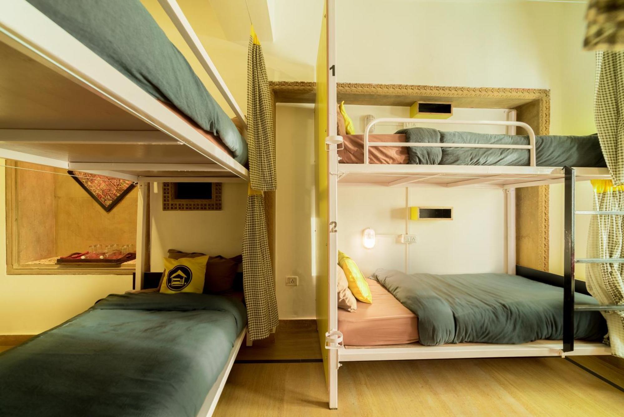 The Hosteller 斋沙默尔 外观 照片