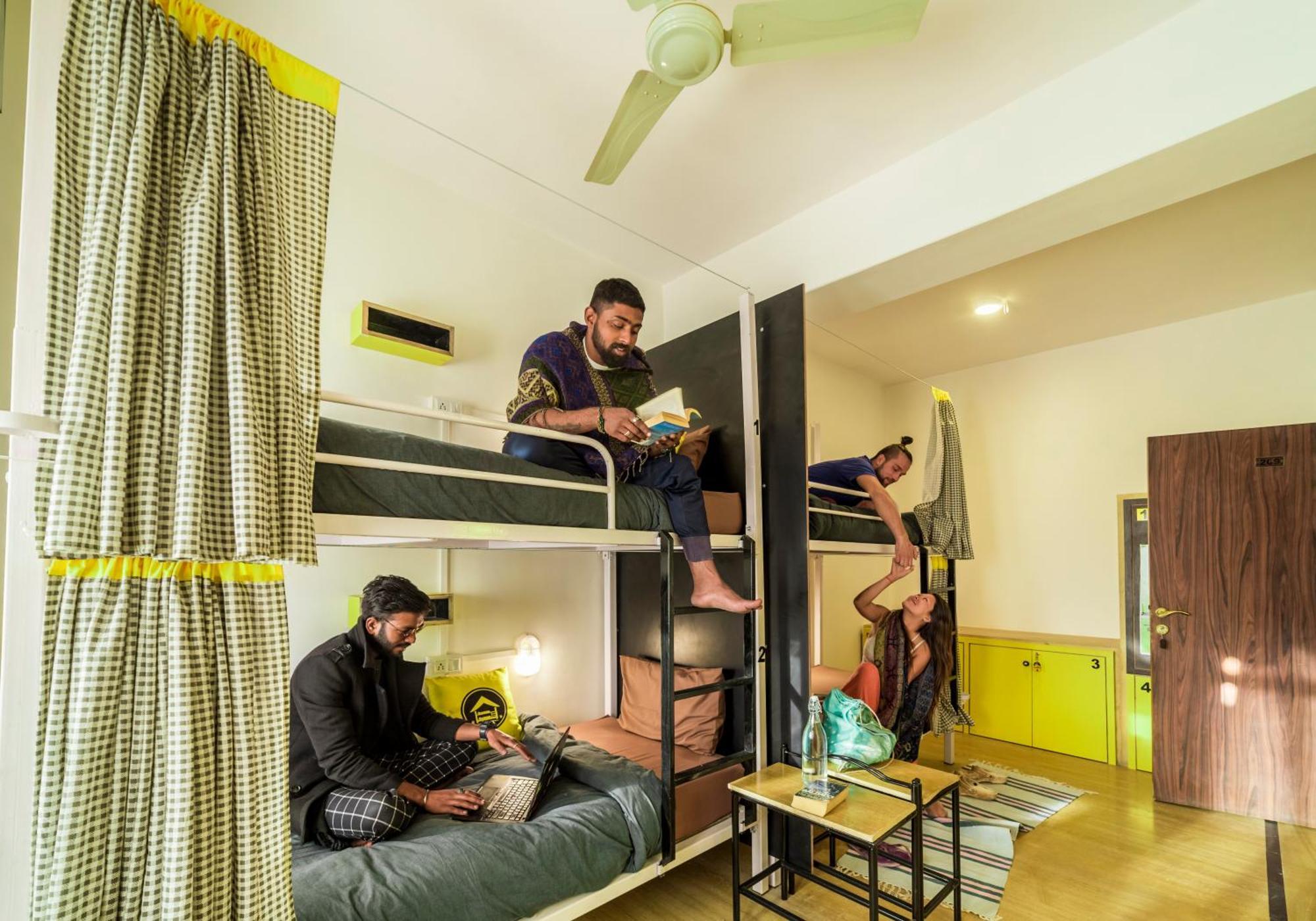 The Hosteller 斋沙默尔 外观 照片